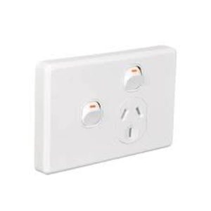 NLS Double 10A with USB2.1 outlet