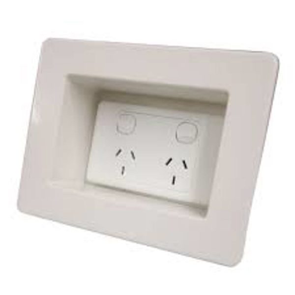 NLS TV Recessed outlet